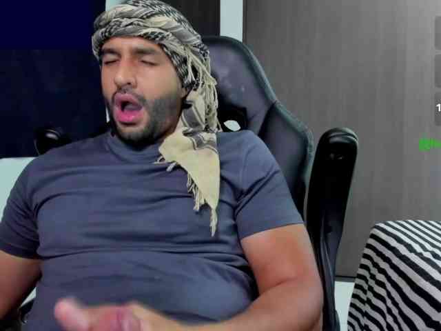 Handsoman11