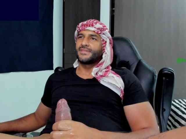 Handsoman11