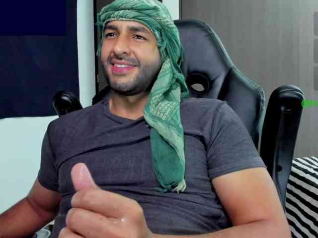 Handsoman11 Handsoman11