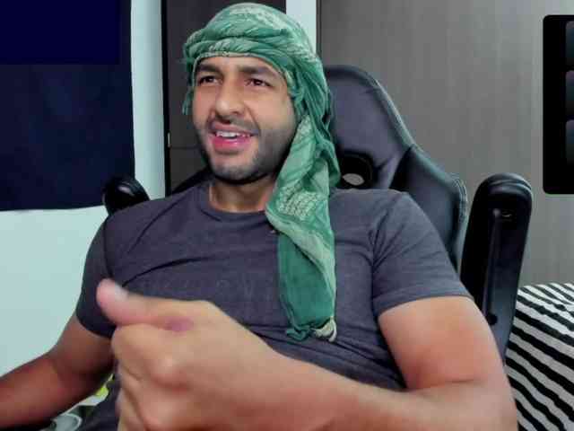 Handsoman11 Handsoman11