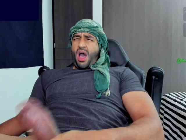 Handsoman11