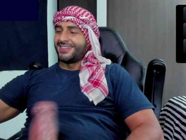 Handsoman11 Sex Cam Show