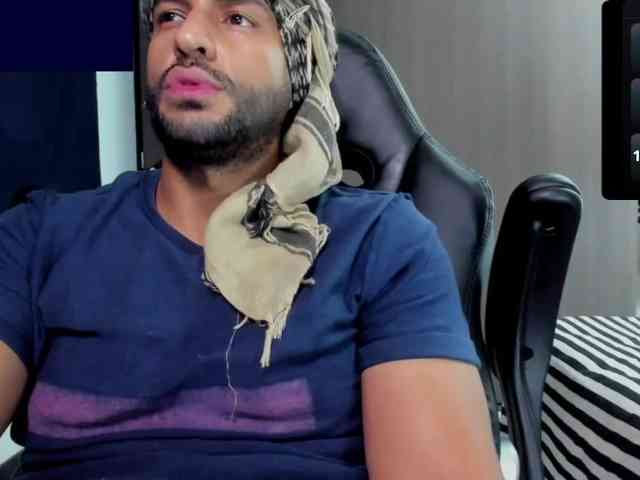 Handsoman11