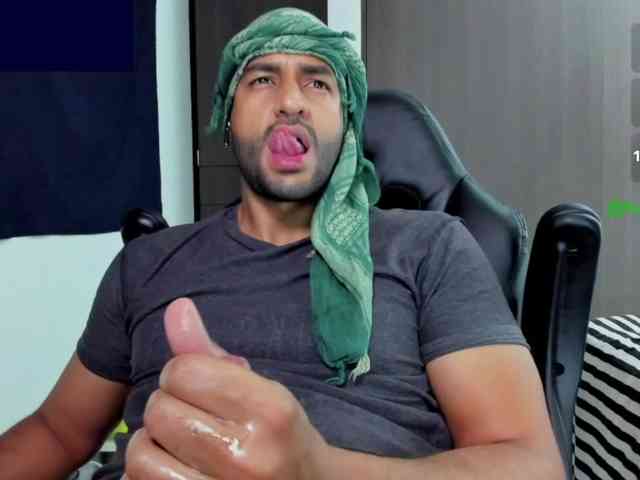 Handsoman11