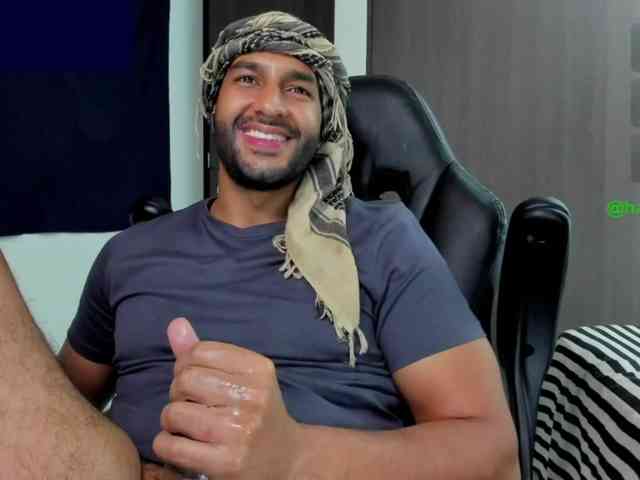 Handsoman11 Handsoman11