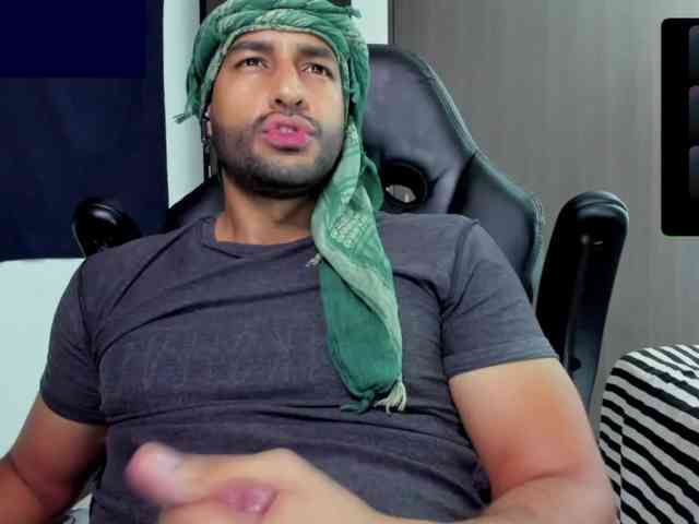 Handsoman11 Handsoman11