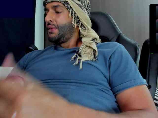 Handsoman11