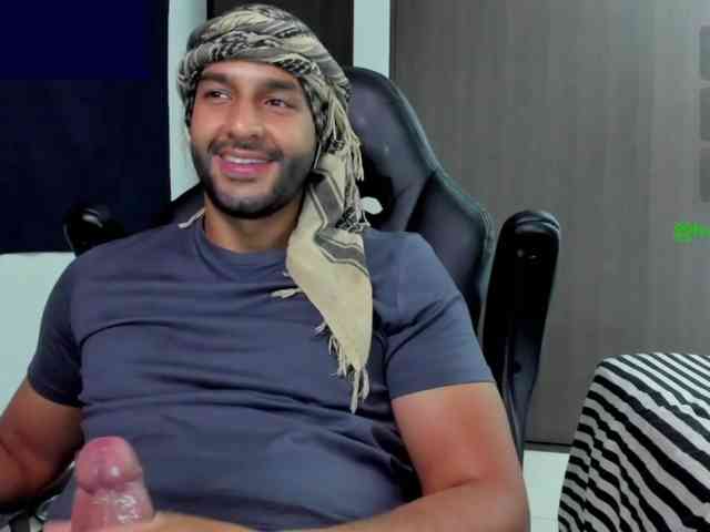 Handsoman11