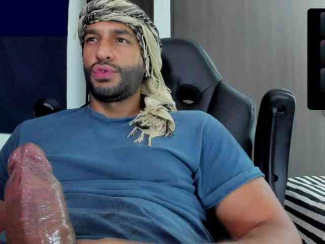 Handsoman11 Sex Cam Show