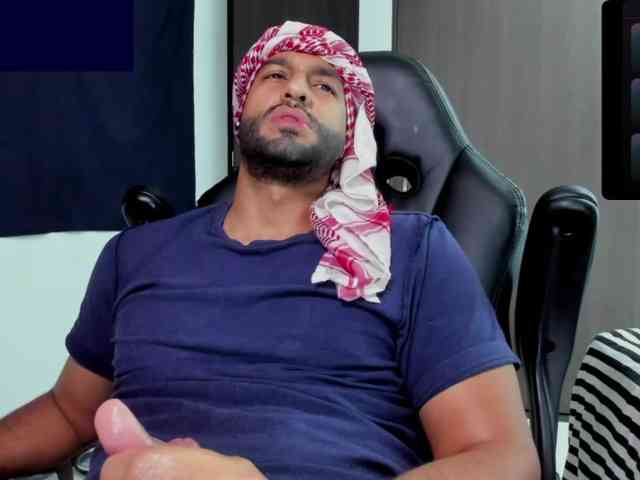 Handsoman11