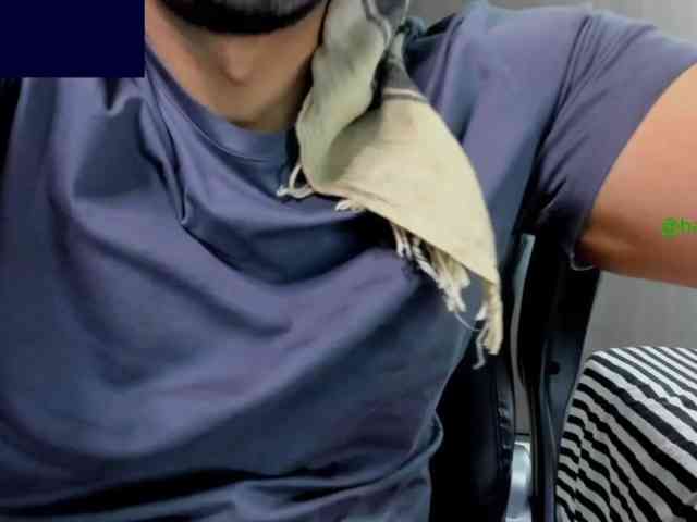 Handsoman11 Handsoman11