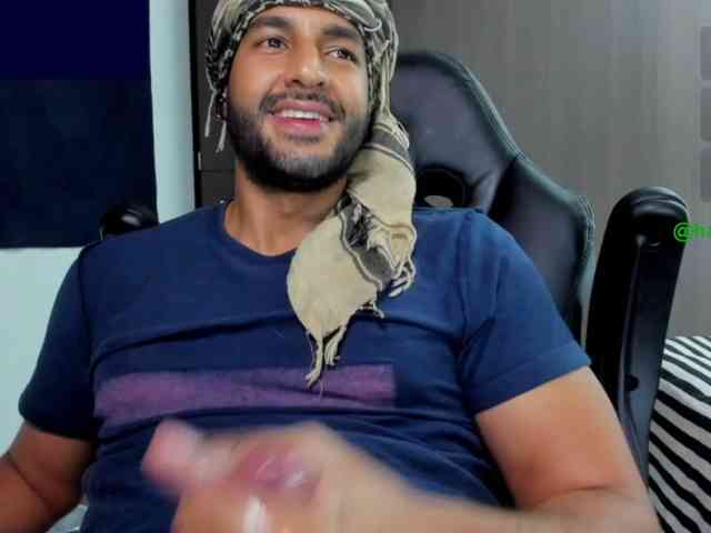 Handsoman11