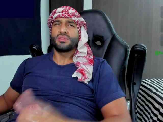Handsoman11