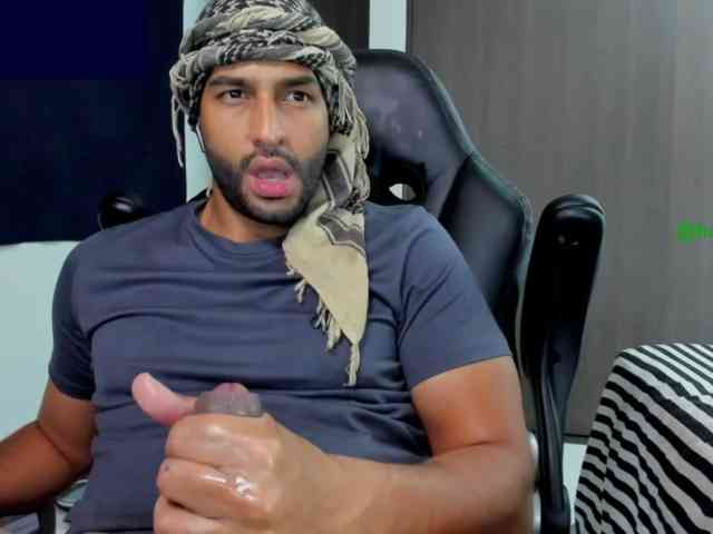 Handsoman11