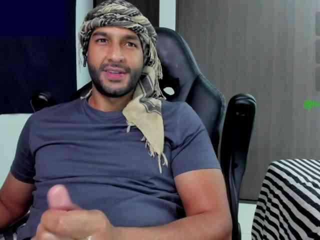 Handsoman11