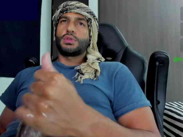 Handsoman11