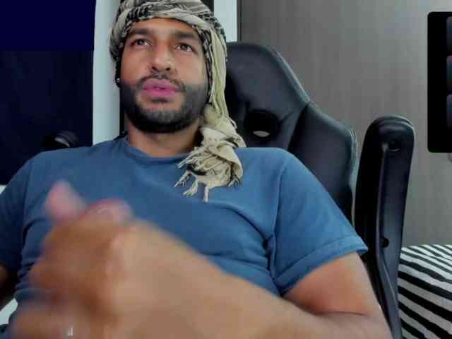 Handsoman11