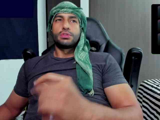 Handsoman11 Sex Cam Show