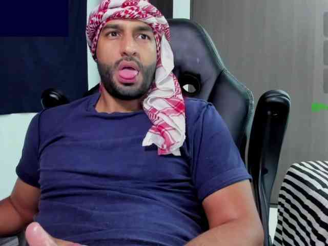 Handsoman11