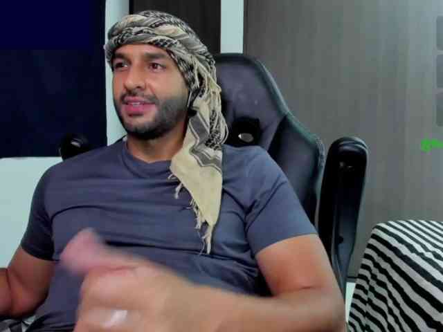 Handsoman11