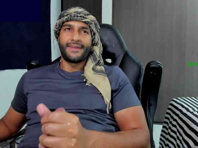 Handsoman11