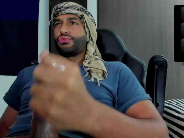 Handsoman11 Sex Cam Show