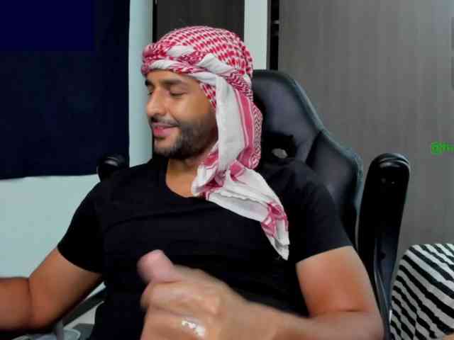 Handsoman11