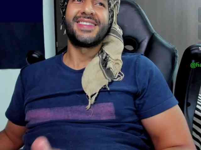 Handsoman11's cam show statistics and live stream