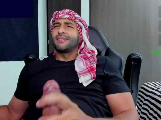 Handsoman11