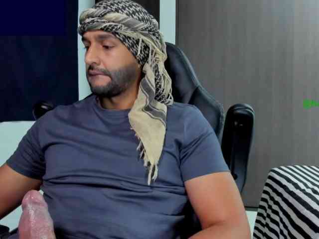 Handsoman11