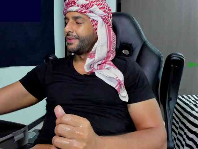 Handsoman11