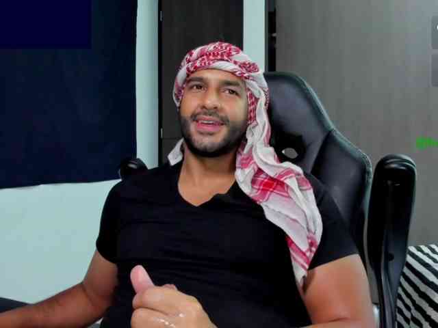 Handsoman11