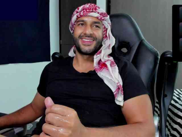 Handsoman11