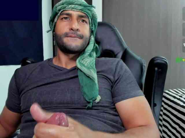 Handsoman11