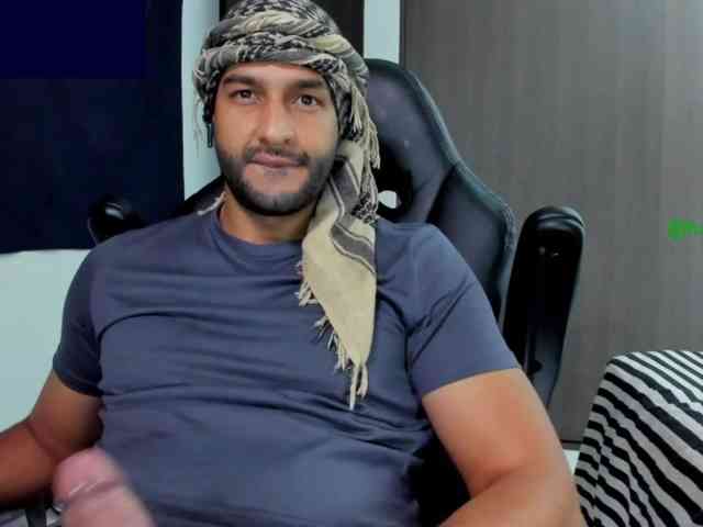 Handsoman11