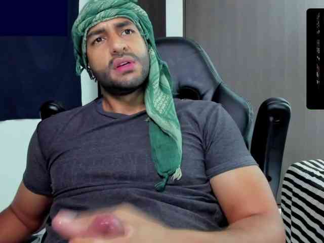 Handsoman11 Handsoman11