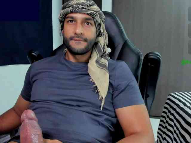 Handsoman11