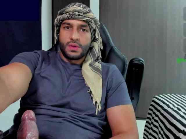 Handsoman11