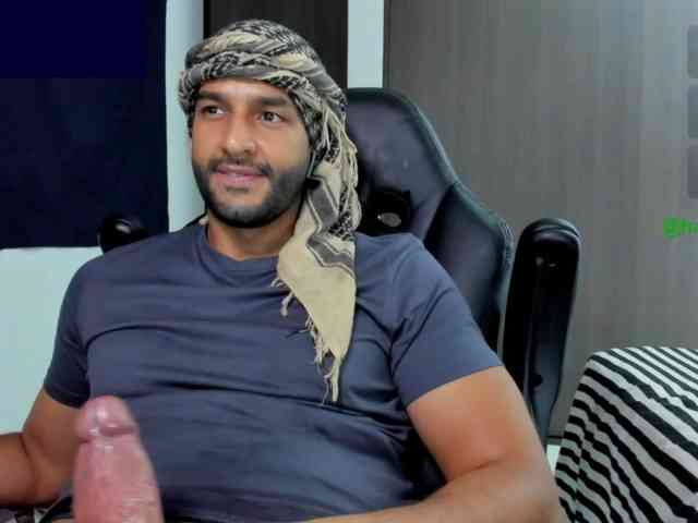 Handsoman11