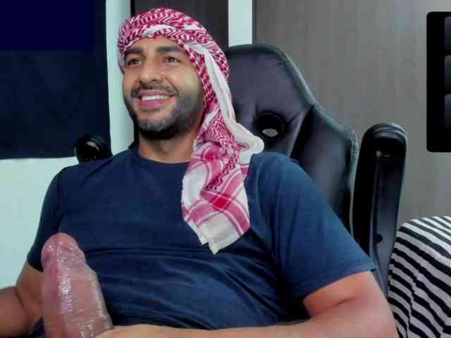 Handsoman11
