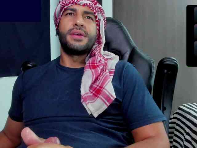 Handsoman11 Handsoman11