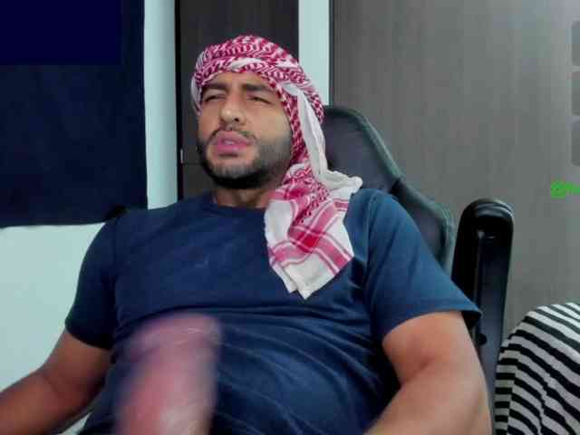 Handsoman11 Handsoman11