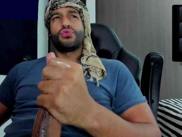 Handsoman11