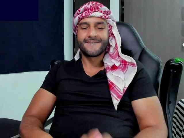 Handsoman11