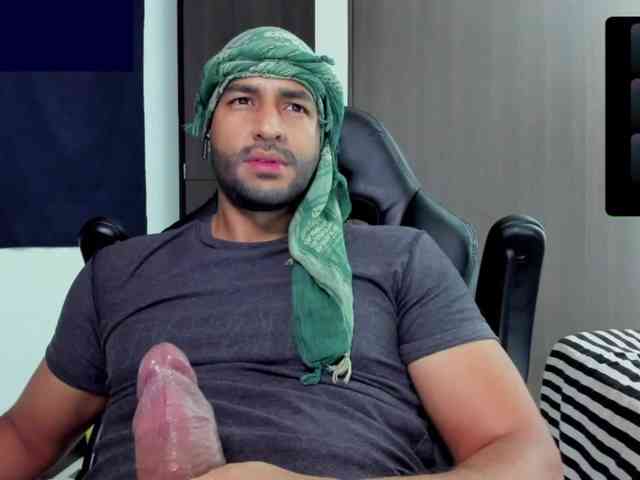 Handsoman11