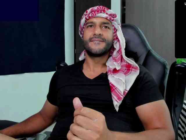 Handsoman11