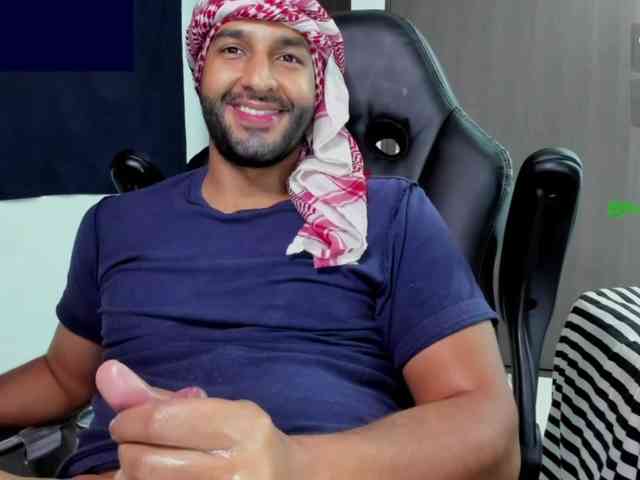 Handsoman11