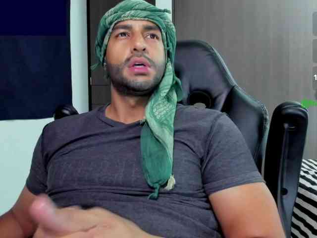 Handsoman11