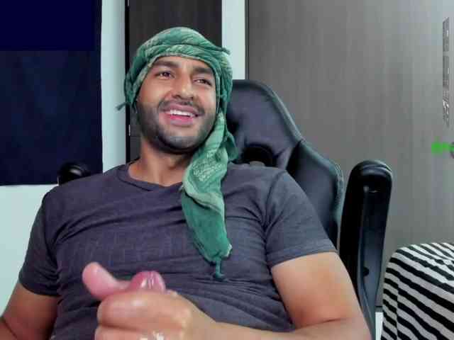 Handsoman11