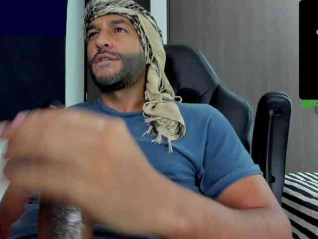 Handsoman11